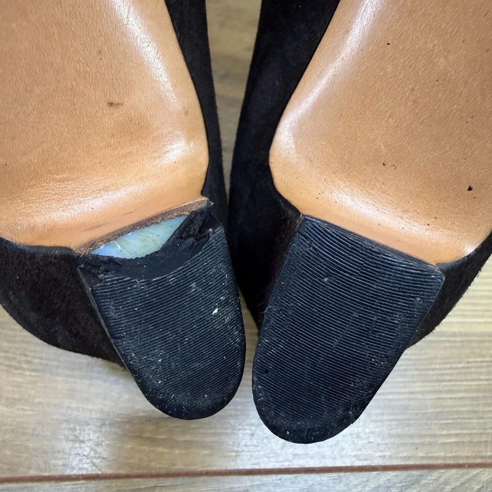 Salvatore Ferragamo Vintage Cap Toe Pumps Womens 7.5 B Dark Brown Suede 90's